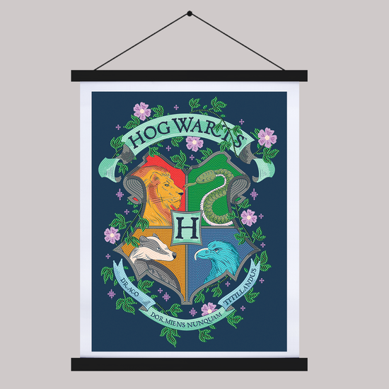 "Hogwarts Crest" Harry Potter Crystal Art Scroll