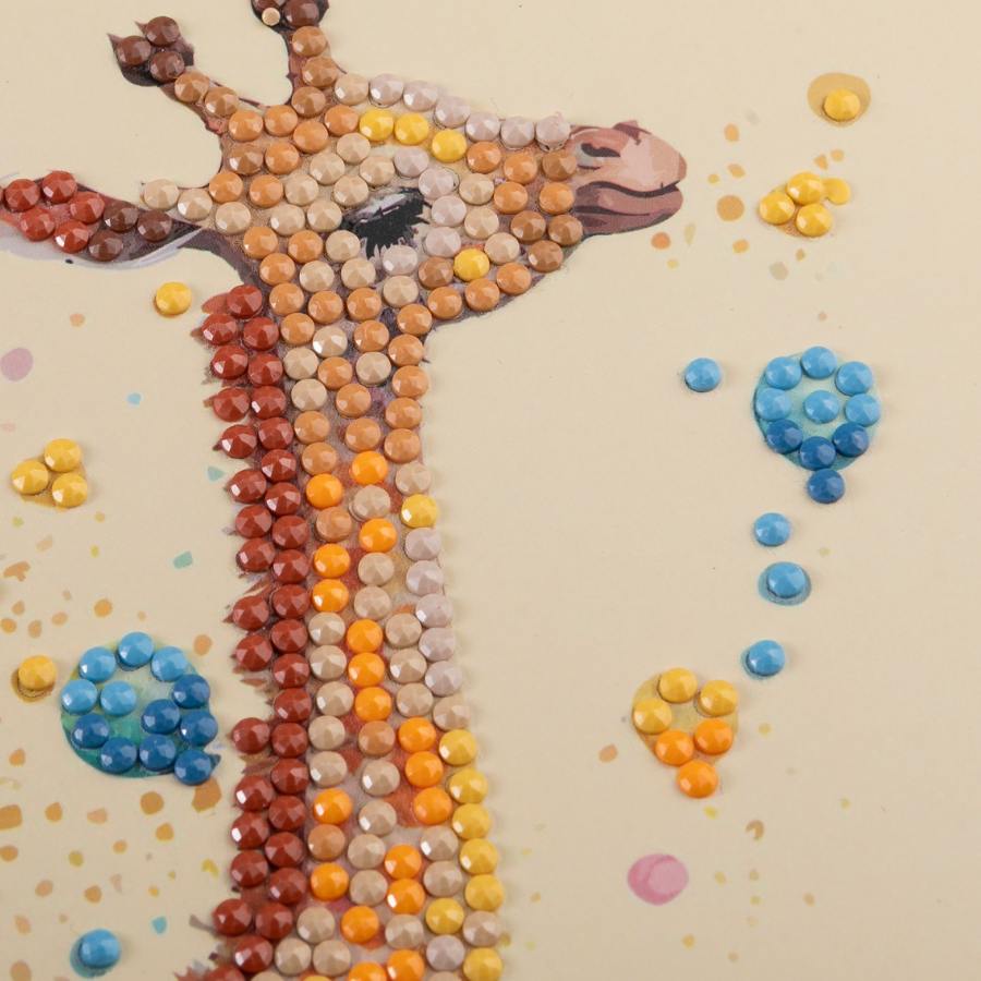 "Cute Baby Giraffe" Crystal Art Card Close Up